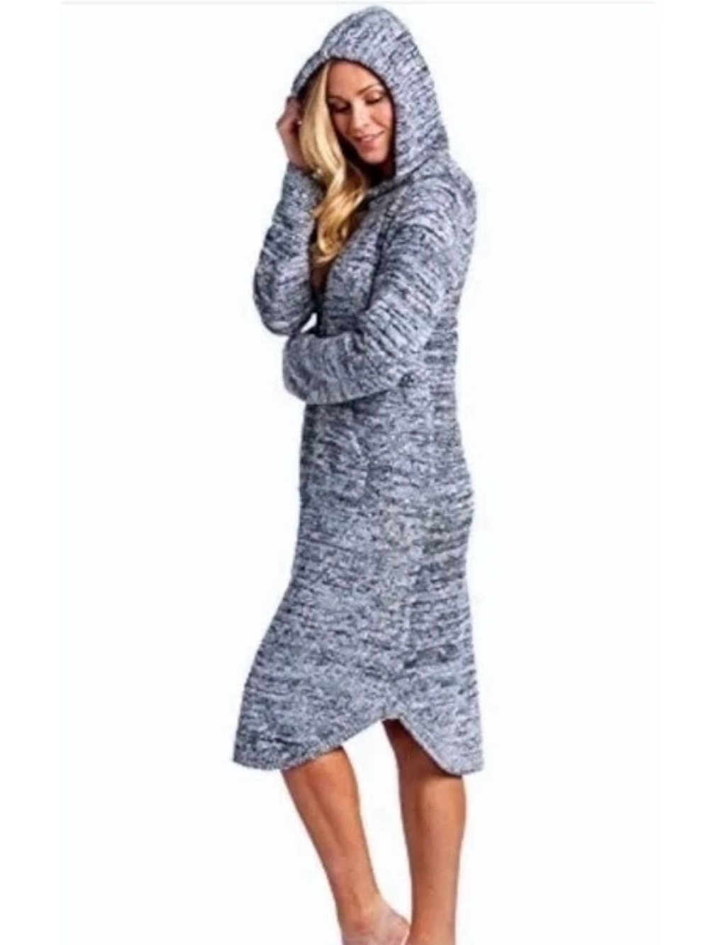 Softies Marshmallow hooded lounger